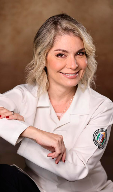 Dra. Luciane Franco - Especialista em Harmonização Orofacial